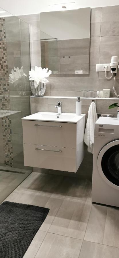 Hanna Apartman Bük Buitenkant foto