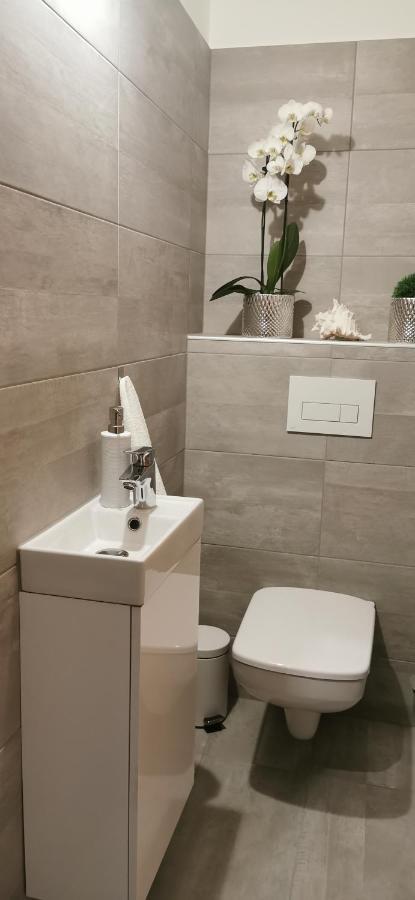 Hanna Apartman Bük Buitenkant foto