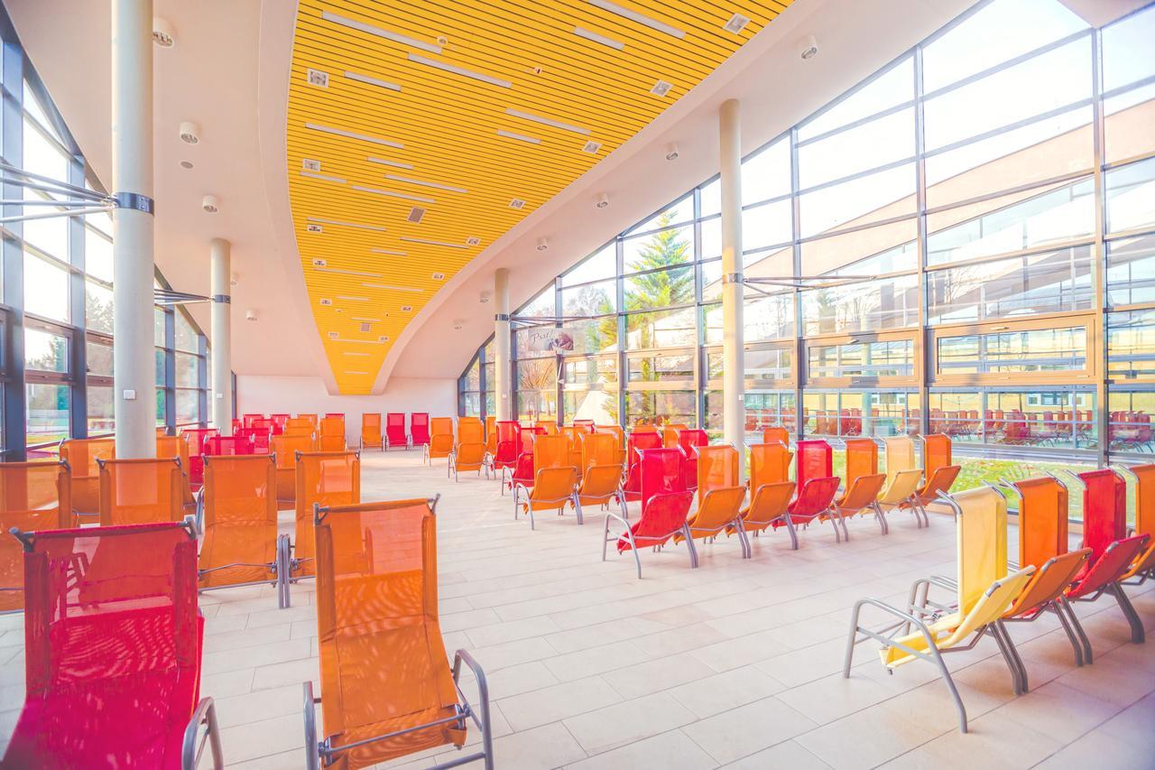 Hanna Apartman Bük Buitenkant foto