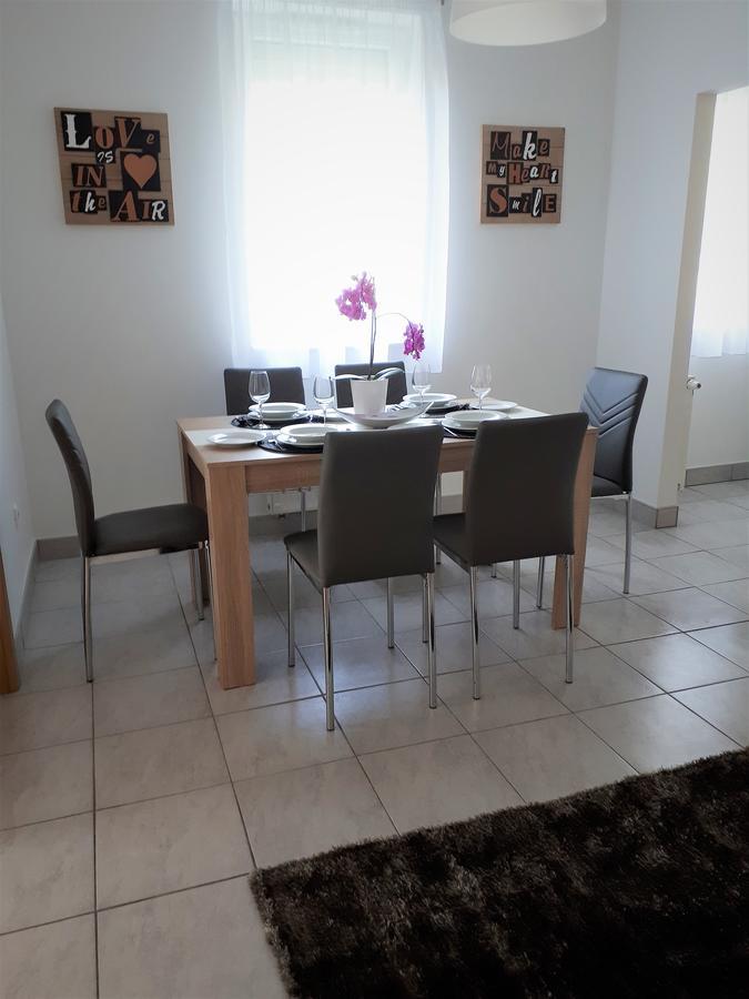 Hanna Apartman Bük Buitenkant foto