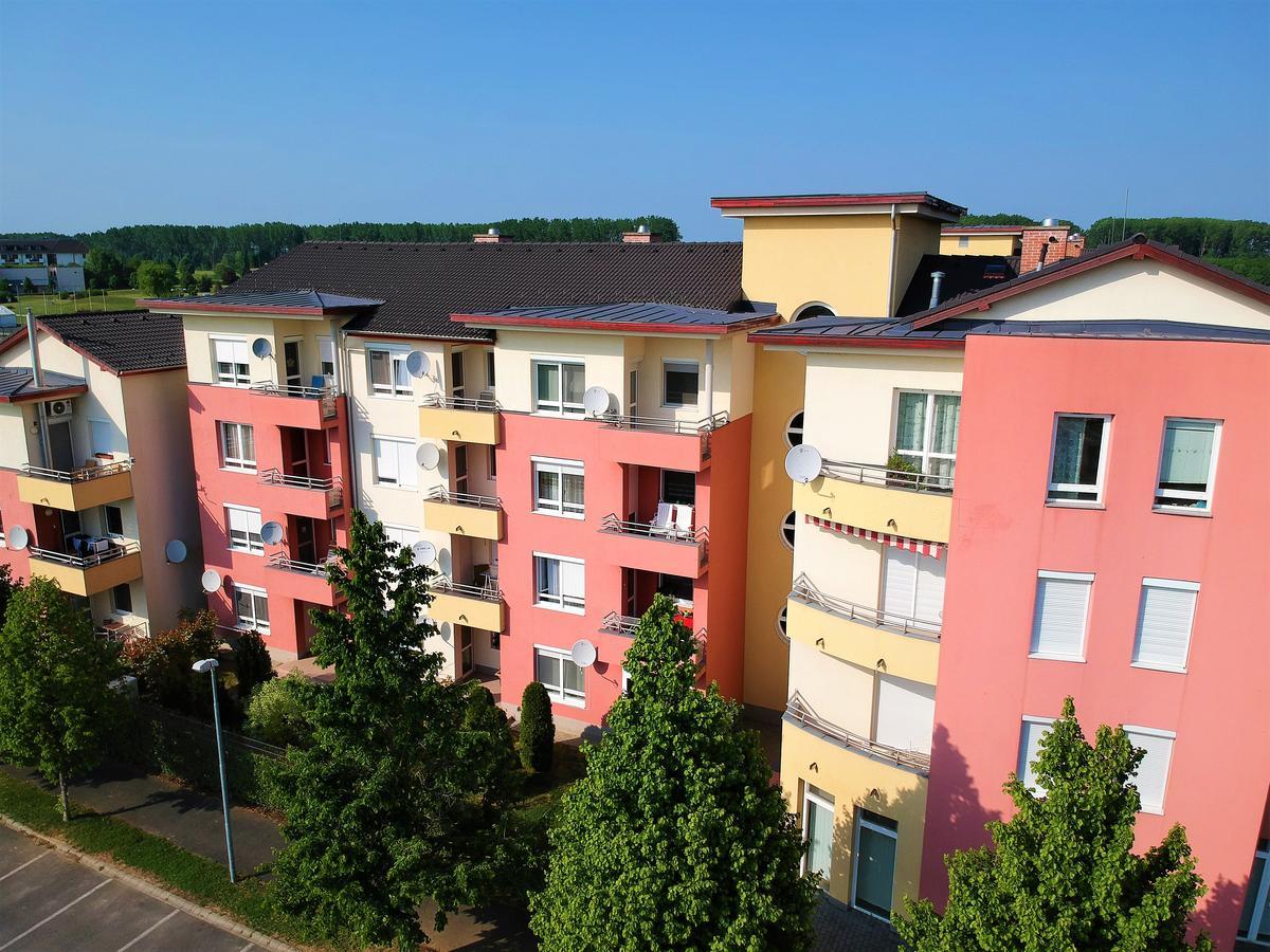 Hanna Apartman Bük Buitenkant foto