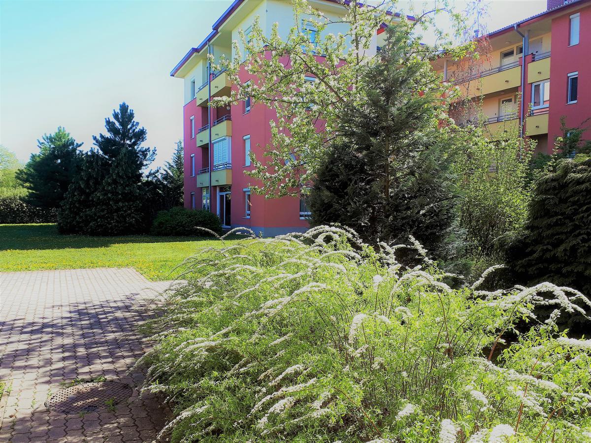 Hanna Apartman Bük Buitenkant foto